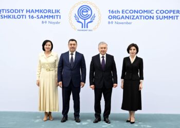 Садыр Жапаровдун Өзбекстанга болгон иш сапары аяктады