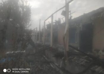 Ошто таң эрте үй өрттөндү. Жабыркагандар жок