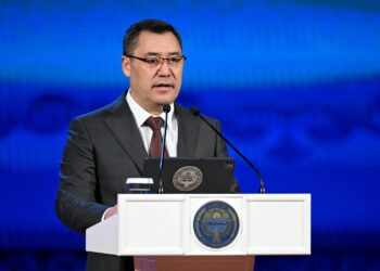 Өлкө башчысы: «Абсамат Масалиев ашыкча дөөлөт, байлык күтпөгөн, принципиалдуу, кара кылды как жарган адам болгон»