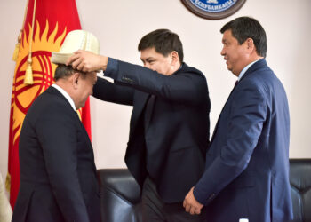 Ысык-Көлдүн башчысы болуп дайындалган Бишкектин мурдагы мэрин кантип узатышты?