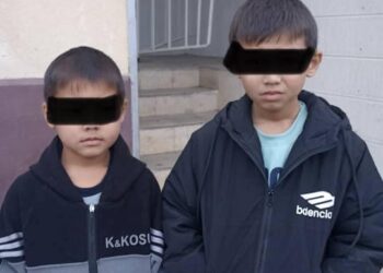 «Таенемдикине барам» деп адашып калган балдарды милиция таап, ата-энелерине өткөрүп берди