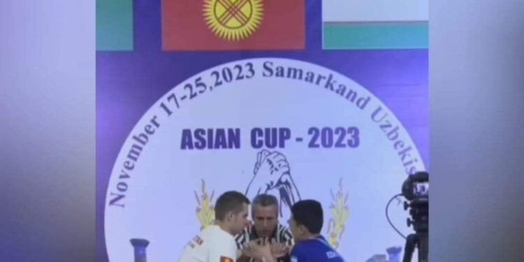 Депутат Самыйкожо: «Байрак кол жоолук эмес. Чын болсо чара көрүлүшү керек»