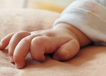 «Душта көз жарган». Жалал-Абадда табылган ымыркай жана энеси тууралуу маалымат