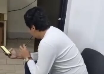 Адахан Мадумаровдун уулу мас абалында унаа айдаганы үчүн 1 жылга айдоочулук укугунан ажыратылды