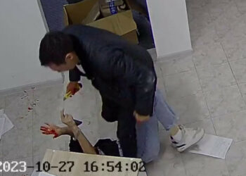 Казакстанда мурдагы жигити тарабынан кескиленген кыздын абалы айтылды (видео)