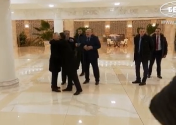 Садыр Жапаровду Беларуста Лукашенко менен Путин кантип узатты? (видео)