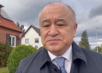 Элчи Текебаев: «Кыргыз тигүүчүлөрүнүн товарларына Германияга жол ачылат»