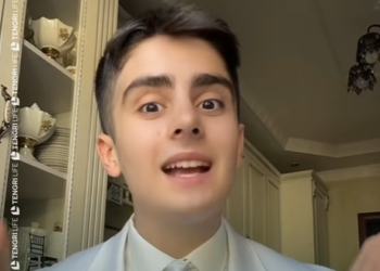 16 жаштагы казакстандык полиглот интернетти багындырып жатат (видео)