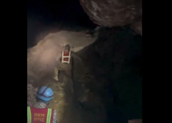 Баткендеги сырдуу үңкүргө саякат кылышты (видео)