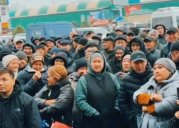 «Дордой» базарынын соодагерлери митингге чыгышты (видео)