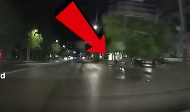 Милиция Казакстанда катталып жаткан «чуркап өт же өл» оюну боюнча ата-энелерге кайрылды