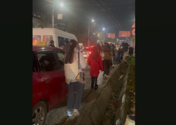 «Элдик кабарчы»: «Бишкектеги кафени бузуу иштери жөө адамдарга ыңгайсыздык жаратып жатат» дейт күбөлөр