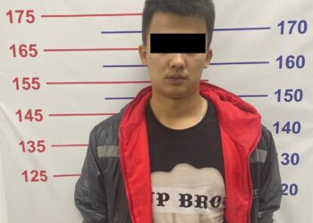 Бишкектеги соода борборлордо бомба бар экенин айткан жигит кармалып, кайрылуу жасады (видео)