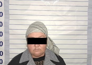 Жалал-Абадда жер алып берем деп, 1,5 миллион сом алган шектүү аял кармалды