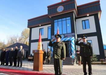 Камчыбек Ташиев Кайыңдыда УКМКнын райондук бөлүмүн ачты (сүрөт)