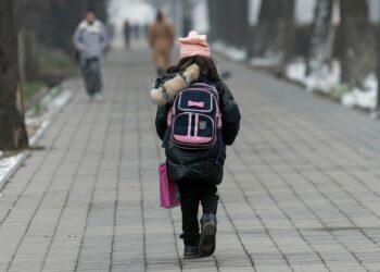 Окуучулардын кышкы каникулу 14 күнгө созулат