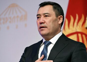 Садыр Жапаров мигранттарга кайрылуу жасады