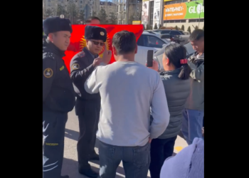 Бишкекте тууну өзгөртүүгө каршы автожүрүш башталбай жатып бүттү