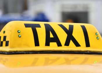 Москвада унаанын ичинен кыргызстандык таксисттин жансыз денеси табылды