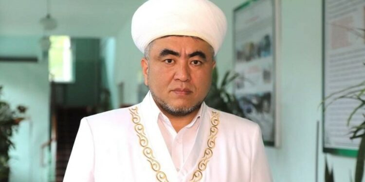 Замир Ракиевдин муфтийликтен кеткени айтылууда