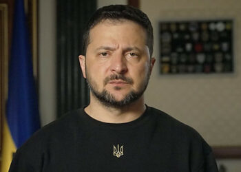 Орусияда украин туткундарын ташып бара жаткан учактын кыйрашы боюнча Зеленський үн катты