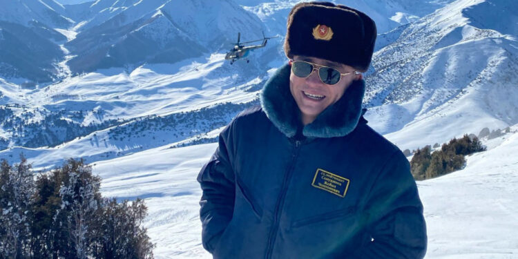 Тик учак кырсыгынан каза болгон Жайыл Самудиновдун сөөгү эртең жерге берилет