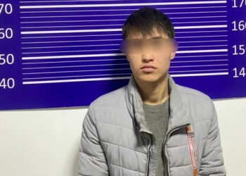 Ошто администратор кызды коркутуп, зордуктоого аракет кылган шектүү кармалды