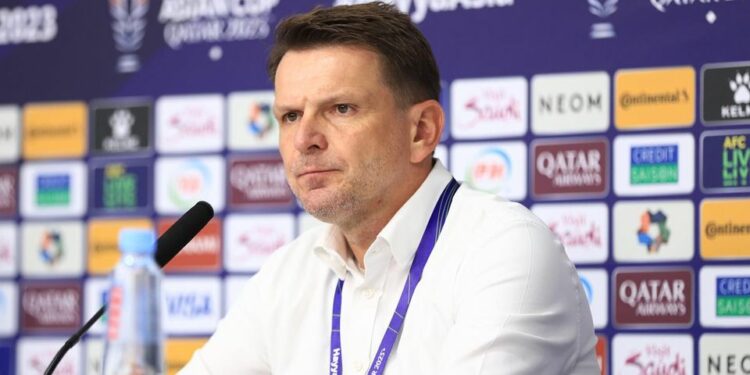 Кыргызстан менен Таиланддын беттеши. «Оор беттеш болду, үмүтүбүз акталган жок» дейт Таркович