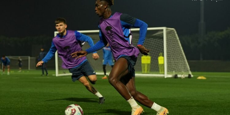 Футбол: Эртең Кыргызстандын курамасы Оманга каршы беттеш өткөрөт