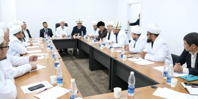 Муфтийликке талапкер болууну каалагандар 6-февралга чейин документ тапшыра алат