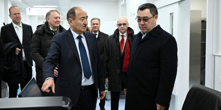 Эне жана баланы коргоо борборунда Перинаталдык борбор ачылды (сүрөт)