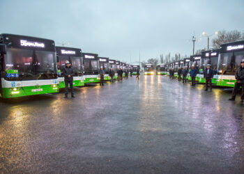 Бишкекке 124 жаңы автобус келди (сүрөт)