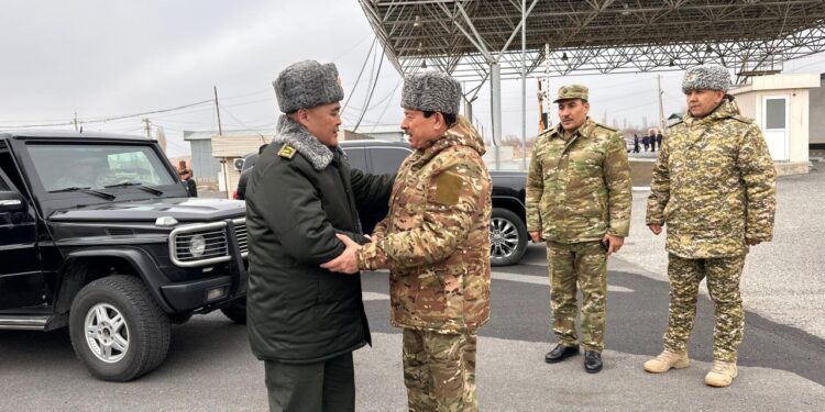 Кыргыз-тажик чек арасы. Делегация жетекчилери конкреттүү тапшырмаларды берди