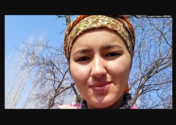 «Чачынан сүйрөп, тишин сындырып». Баткенде каза болгон келин мурда да сабалып жүргөнү айтылды