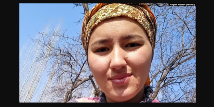 «Чачынан сүйрөп, тишин сындырып». Баткенде каза болгон келин мурда да сабалып жүргөнү айтылды