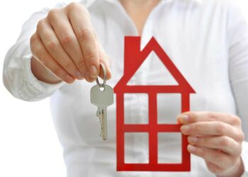 Садыр Жапаров: «Мамлекеттик ипотека менен бардык катмарды камсыз кылганга аракеттерди баштадык»