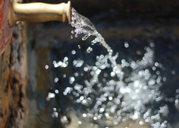 Министрлер кабинети: Быйыл суунун аз болуусу күтүлүп жатат