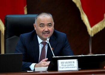 Төрага Нурланбек Шакиев: “Бийлик бутактарындагы тең салмактуулукту камсыздоодо Жогорку Кеңештин таасири чоң”