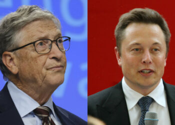 Казак депутаттары жер титирөө тууралуу эскертүү кечиккенине нааразы болушту