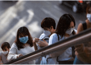 «Бет кап режимин кайра киргизүү керек». ДССУ коронавирусту жуктуруу күчөп жатканын билдирди