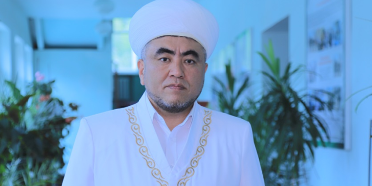 Замир Ракиев муфтийликтен кетти