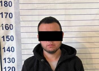 Сүлүктүдө 14 жаштагы кыздын зордукталганы айтылды. Шектүү катары 31 жаштагы киши кармалды