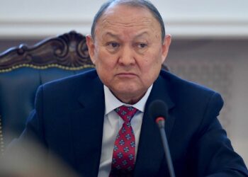 Эмилбек Абдыкадыров президенттин Ысык-Көл облусундагы ыйгарым укуктуу өкүлү кызматынан бошотулду