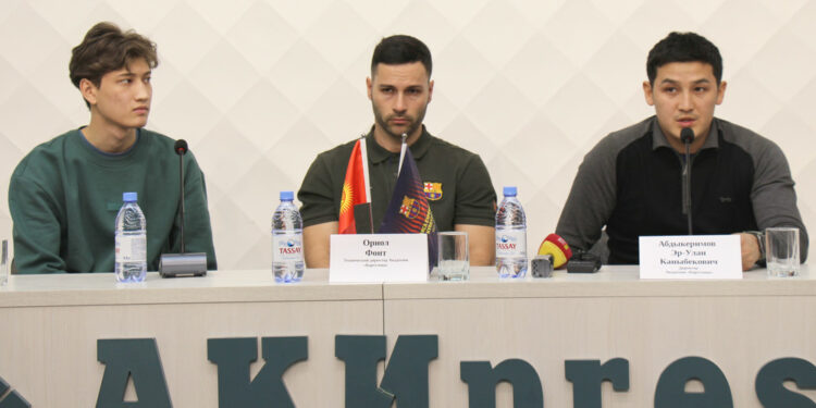 Кыргызстандын футболчулары Барселона академияларынын дүйнөлүк чемпиондугуна катышат