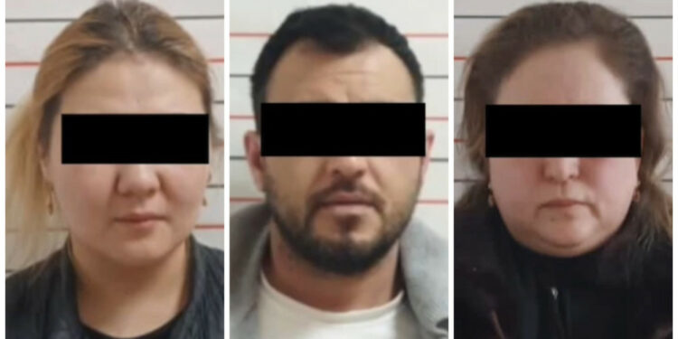 «1 кызга 3 миң доллар алышкан». Кыздарды чет өлкөгө сойкулукка жиберген шектүүлөр кармалды