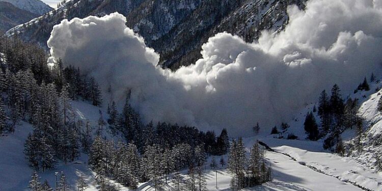 18-20-февраль күндөрү кар көчкү жүрүшү мүмкүн