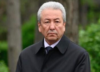 Бишкек шаардык соту Адахан Мадумаровду абакта калтырды