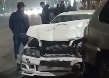 Бишкектин чок ортосунда 5 унаа сүзүшкөн жол кырсыктын видеосу тарады