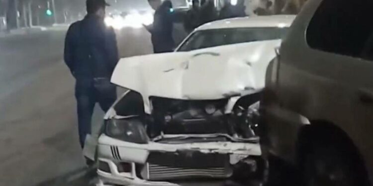Бишкектин чок ортосунда 5 унаа сүзүшкөн жол кырсыктын видеосу тарады