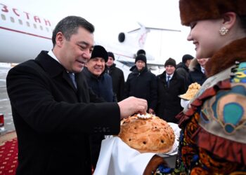 Садыр Жапаровду Казань шаарында кандай тосуп алышты? (сүрөт)